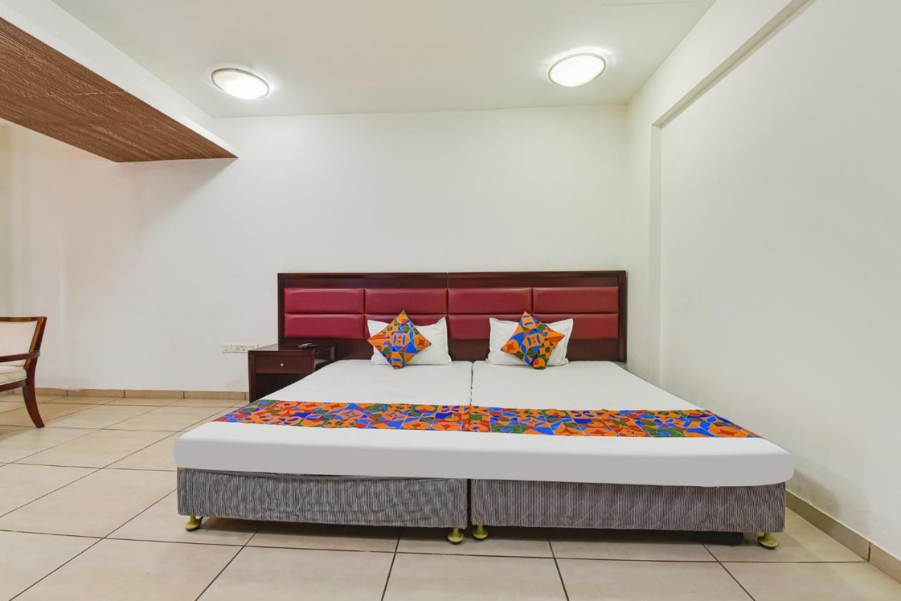 Fabhotel Gl Residency - Satellite Ахмедабад Экстерьер фото