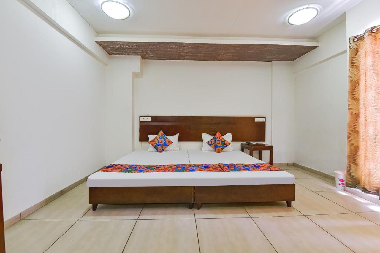 Fabhotel Gl Residency - Satellite Ахмедабад Экстерьер фото